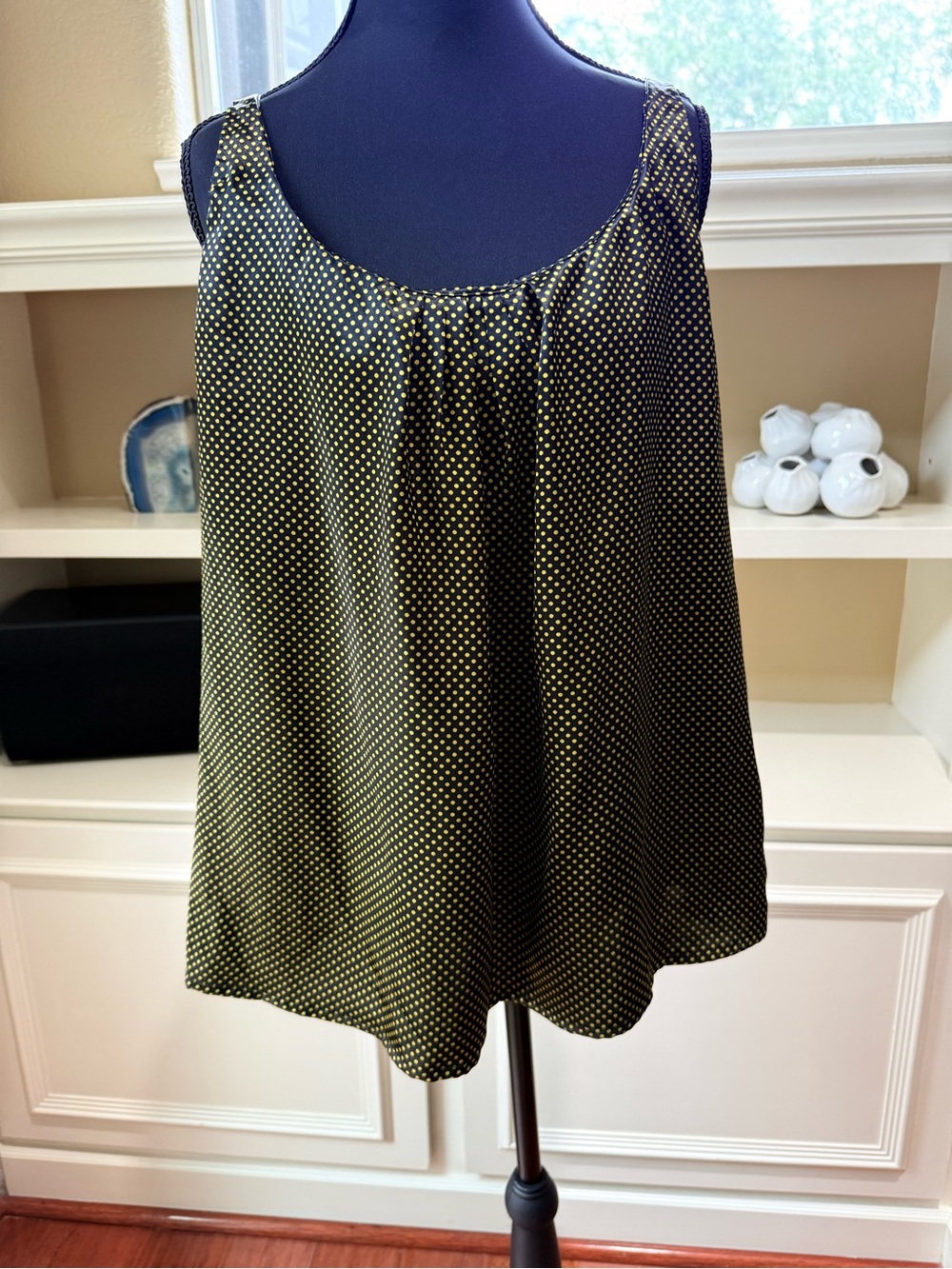 NWT- Cami XL Black Yellow Tank Polkadot Shiny Built In Bra Top Camisole